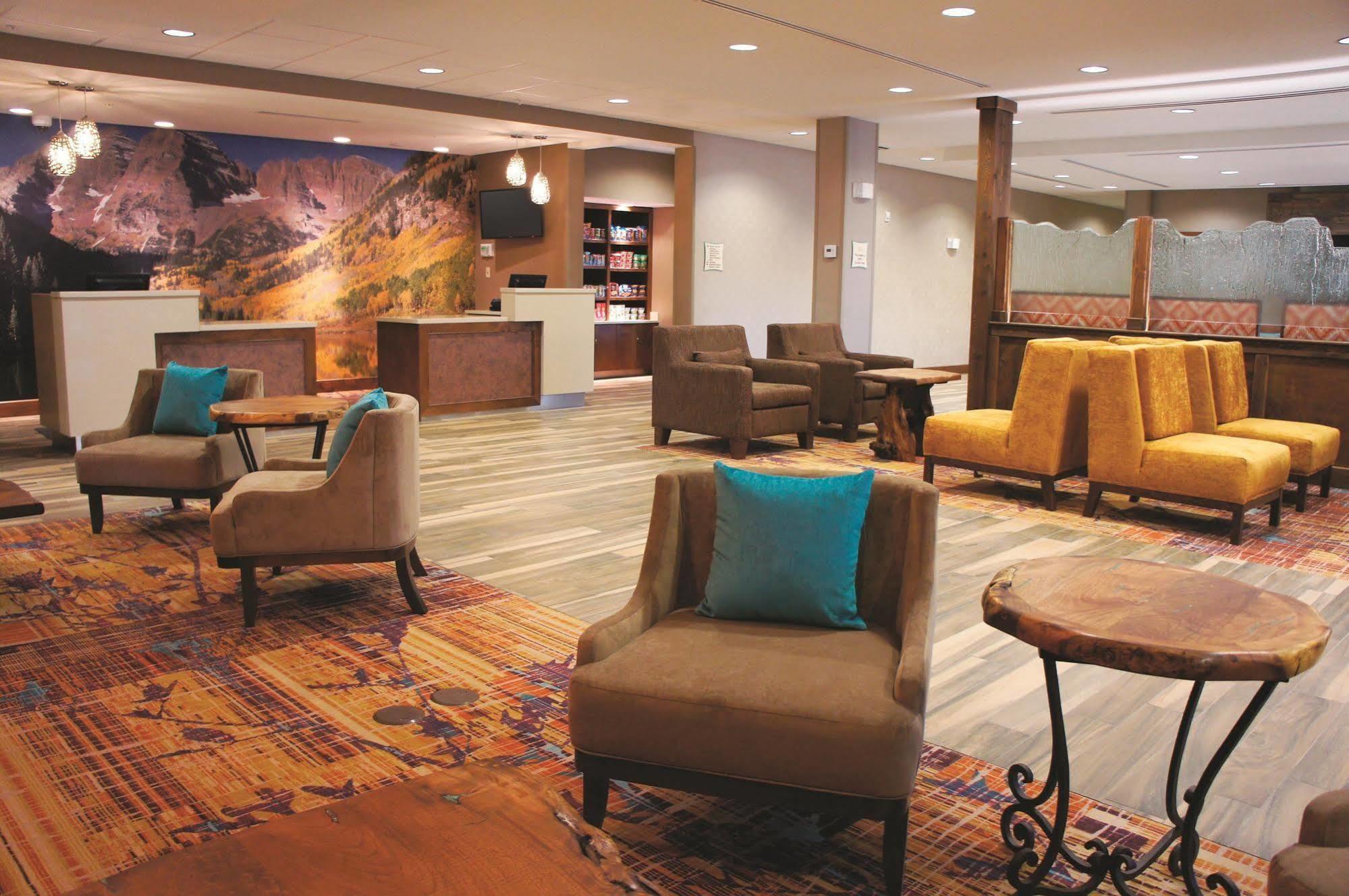 La Quinta By Wyndham Durango Hotel Buitenkant foto